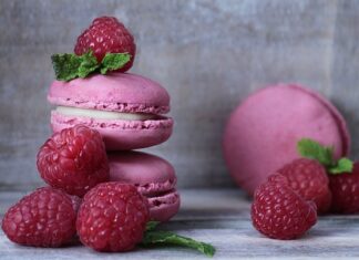 Jaka moc robota do ciasta na pierogi?